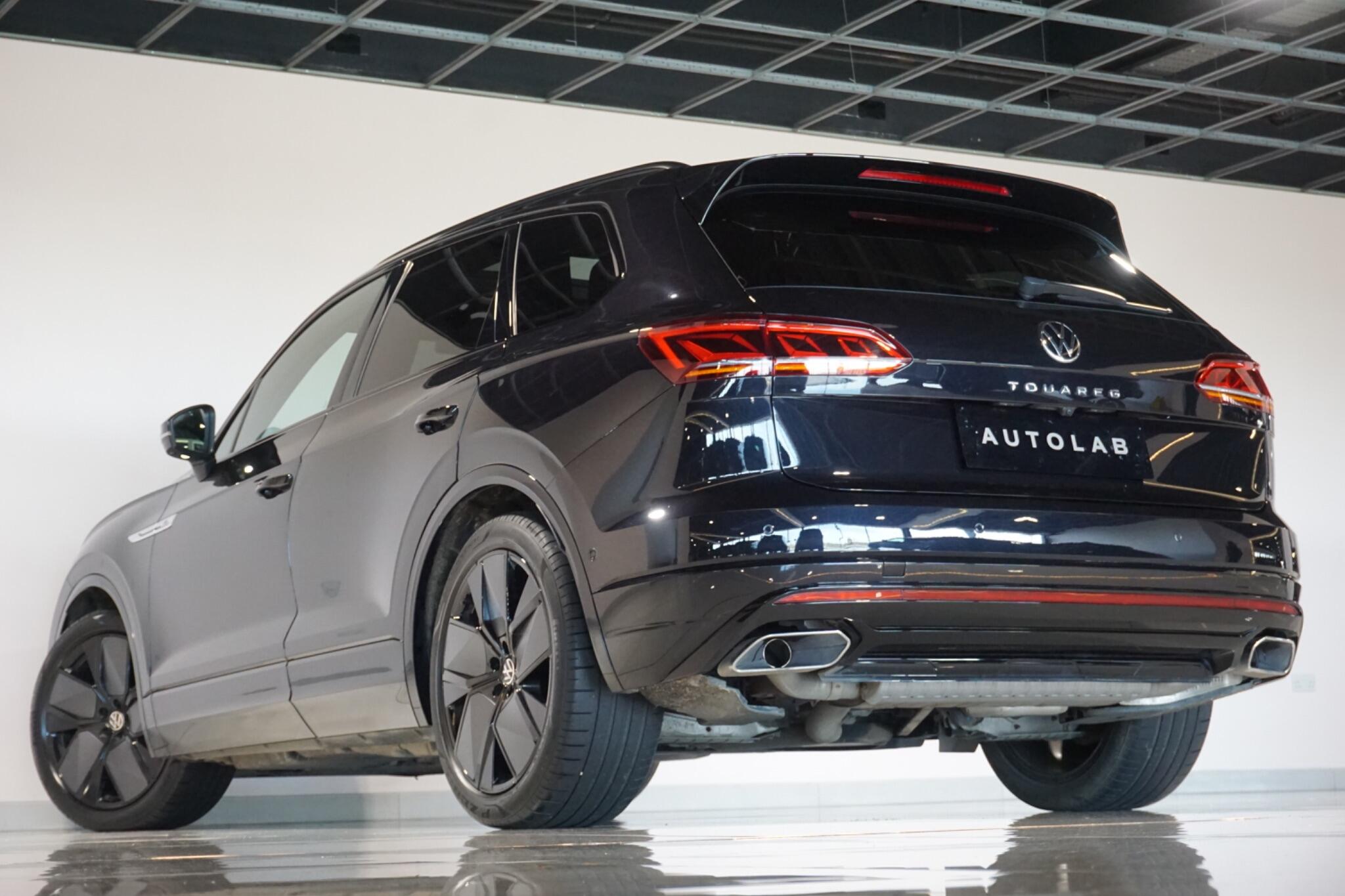 Volkswagen Touareg 3.0 TDI V6 Black Edition SUV 5dr Diesel Tiptronic 4Motion Euro 6 (s/s) (286 ps)